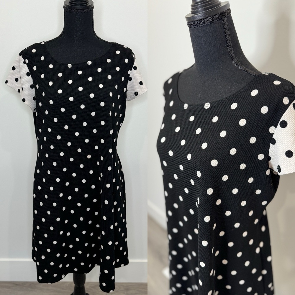 Olivia Matthews Black and White Polka Dot Short Sleeve Midi Dress (L)